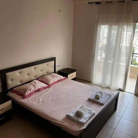 Apartamento In *
